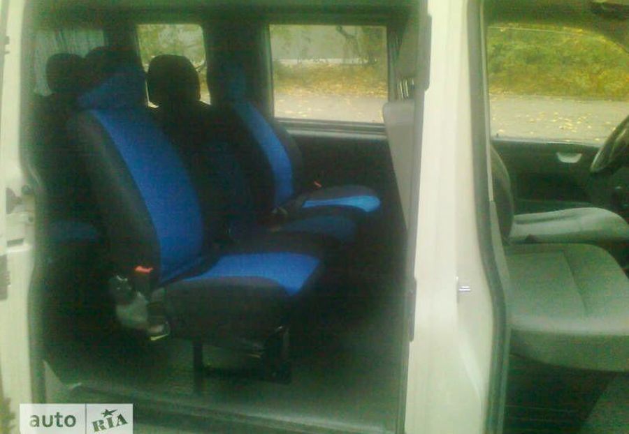 Продам Volkswagen T5 (Transporter) пасс. 2006 года в Одессе