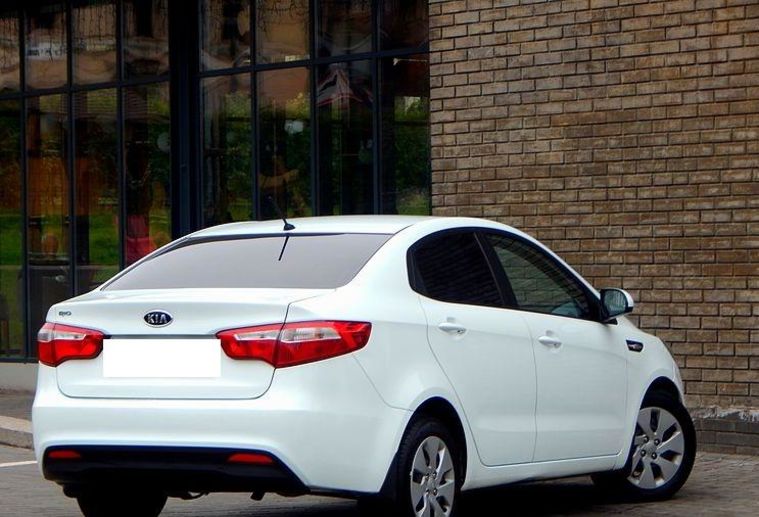 Продам Kia Rio 2015 года в г. Воронеж, Сумская область