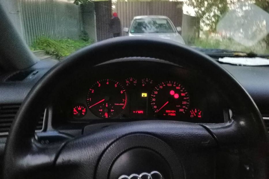 Продам Audi A6 Avant 1.8T 2000 года в Киеве