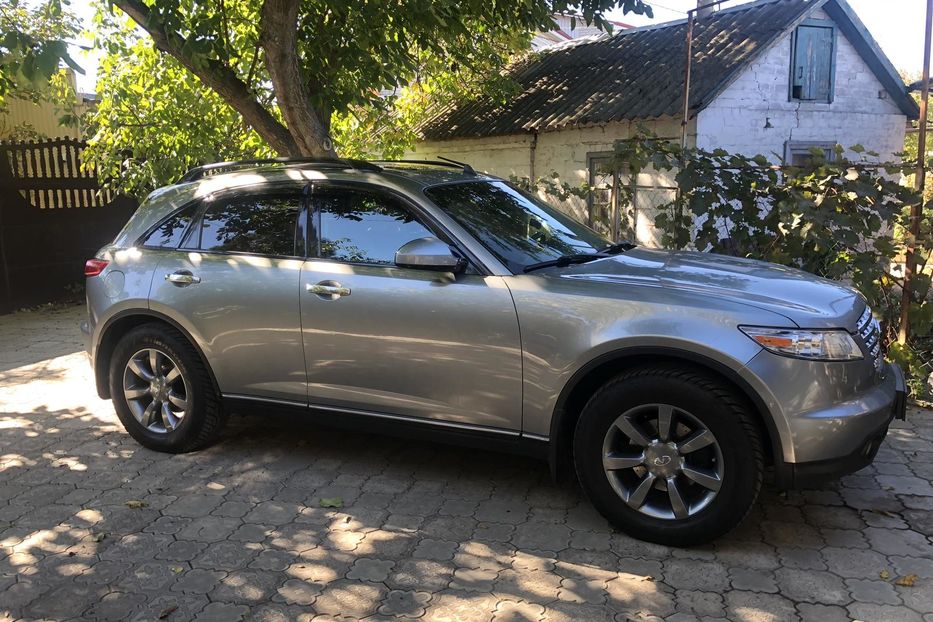 Продам Infiniti FX 35 2005 года в Днепре