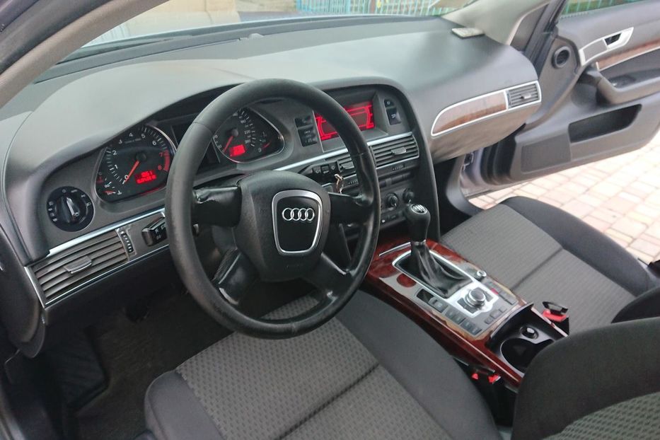 Продам Audi A6 2005 года в Киеве