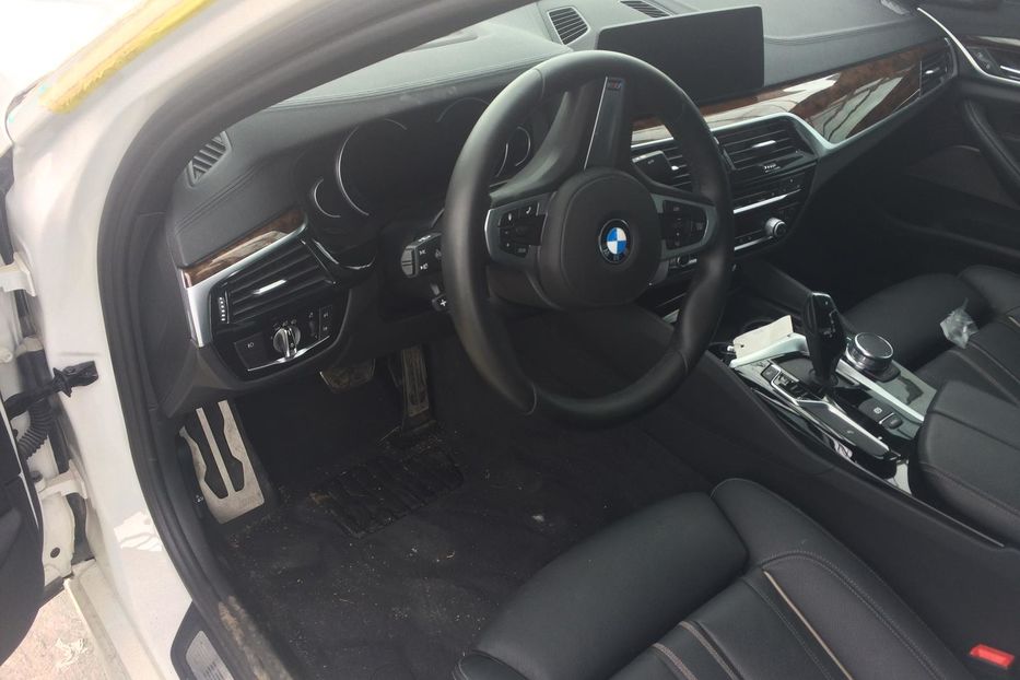 Продам BMW 540 M Technic 2017 года в Львове