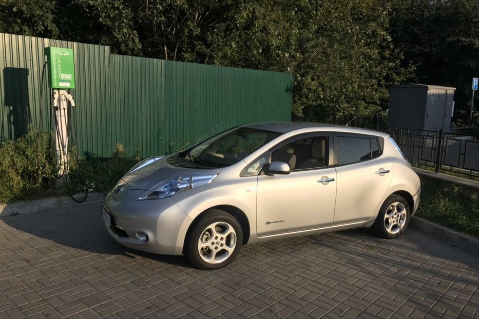 Продам Nissan Leaf 2010 года в Полтаве