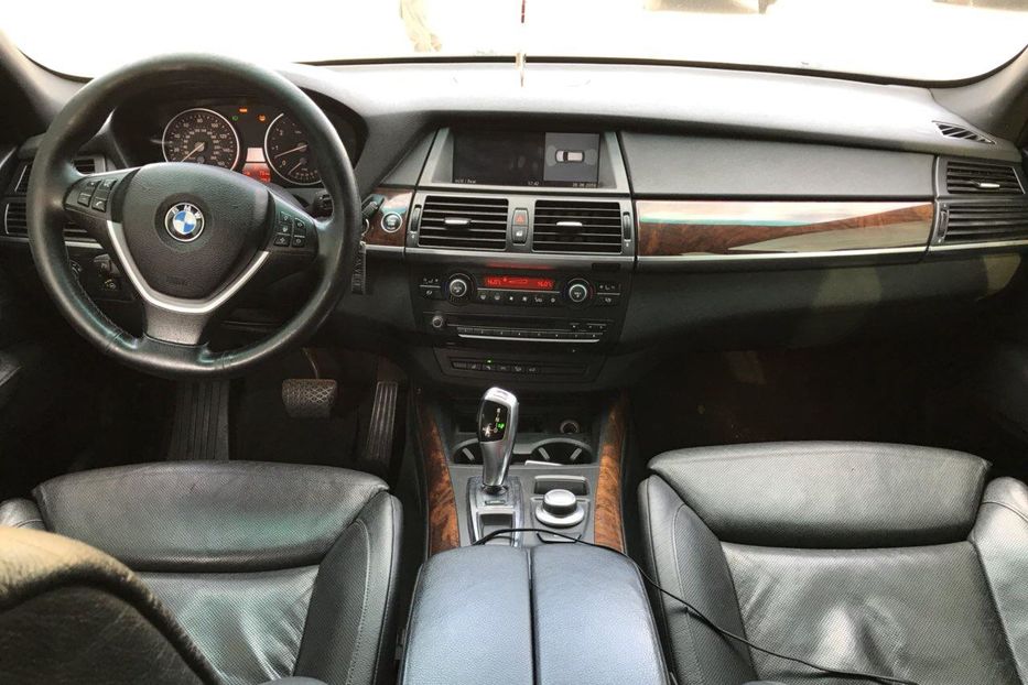 Продам BMW X5 2008 года в Ровно
