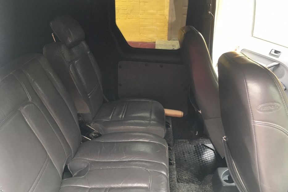 Продам Ford Transit Connect пасс. 2006 года в г. Нововолынск, Волынская область