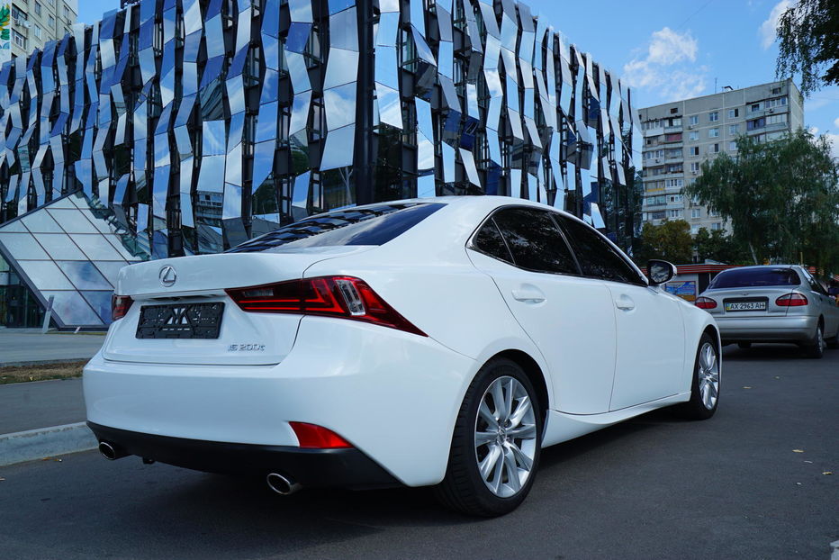 Продам Lexus IS 200 2016 года в Харькове