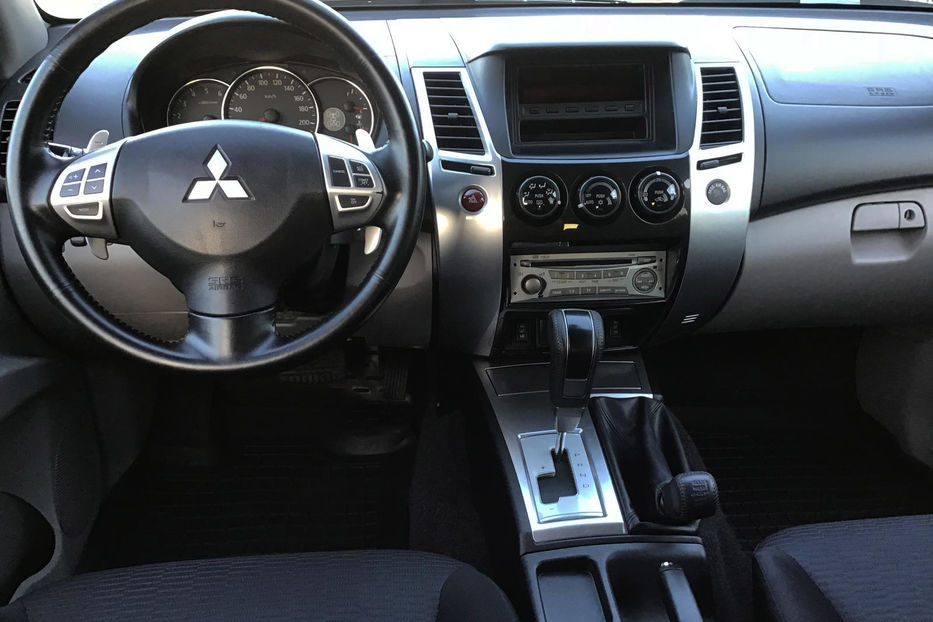 Продам Mitsubishi Pajero Sport 2011 года в Одессе