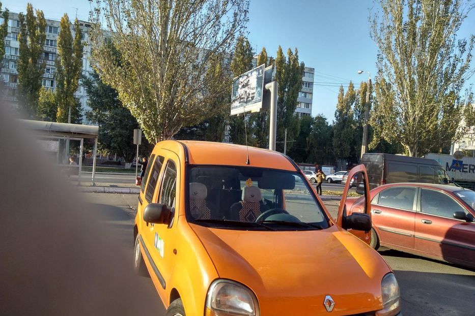 Продам Renault Mascott пасс. Rapid 2000 года в Одессе