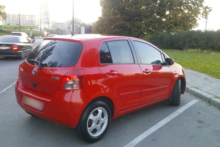 Продам Toyota Yaris продам TOYOTA Yaris 2006 года в Днепре