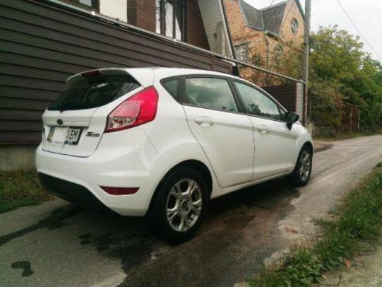 Продам Ford Fiesta comfort＋ 2014 года в Киеве