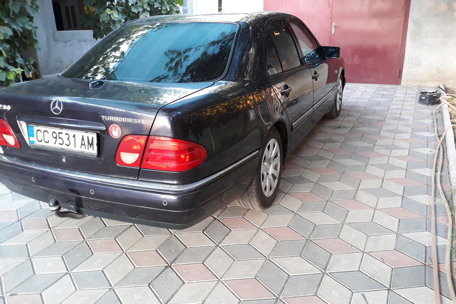 Продам Mercedes-Benz E-Class 1997 года в г. Рени, Одесская область