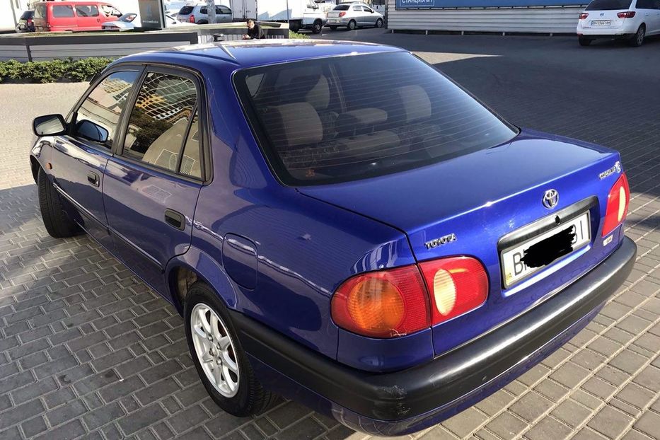 Продам Toyota Corolla 1997 года в Одессе