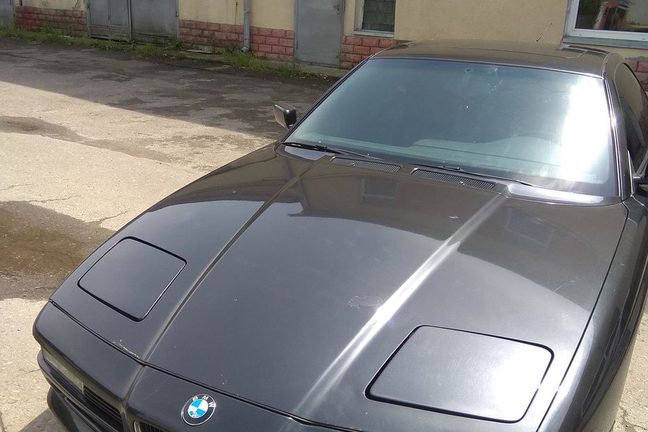 Продам BMW 8 Series 1993 года в Львове