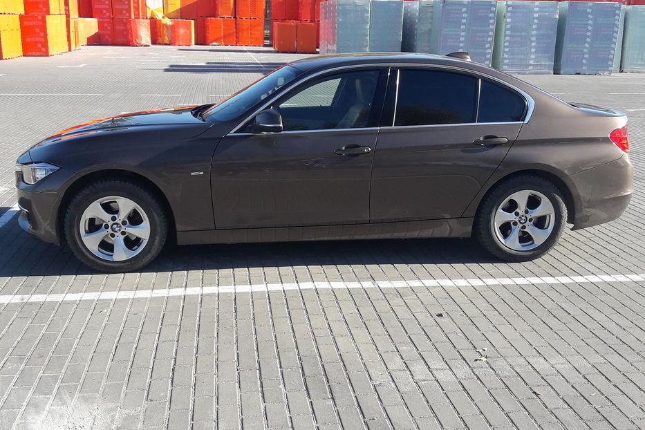 Продам BMW 320 Luxury 2012 года в г. Косов, Ивано-Франковская область