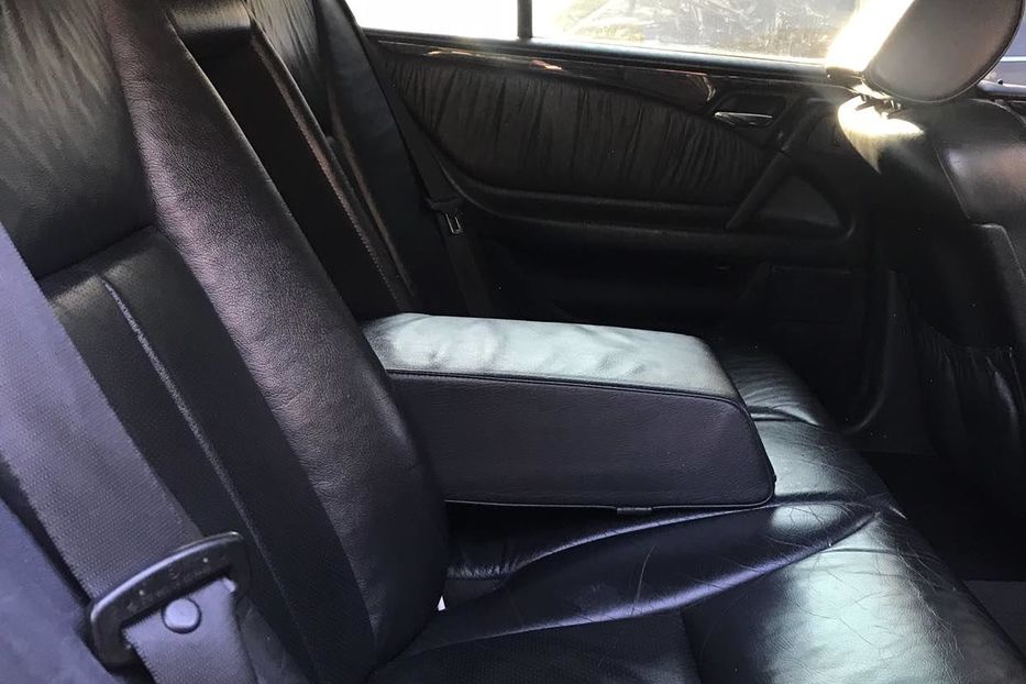 Продам Mercedes-Benz 280 1996 года в Киеве