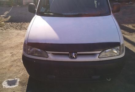 Продам Peugeot Partner пасс. 2001 года в г. Новоград-Волынский, Житомирская область