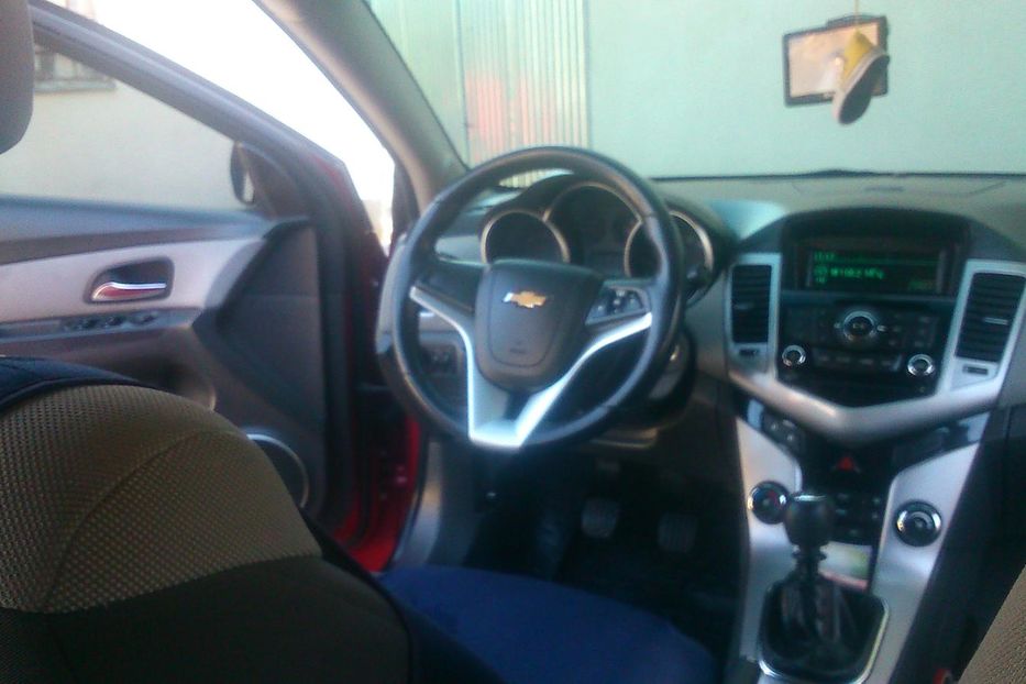 Продам Chevrolet Cruze LS 2010 года в г. Борщев, Тернопольская область