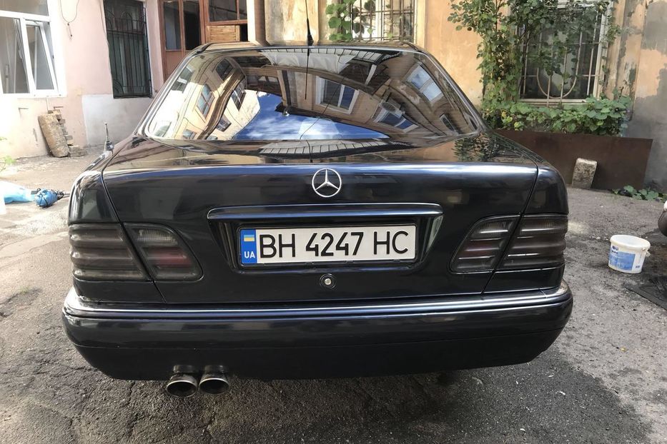 Продам Mercedes-Benz 210 1996 года в Одессе