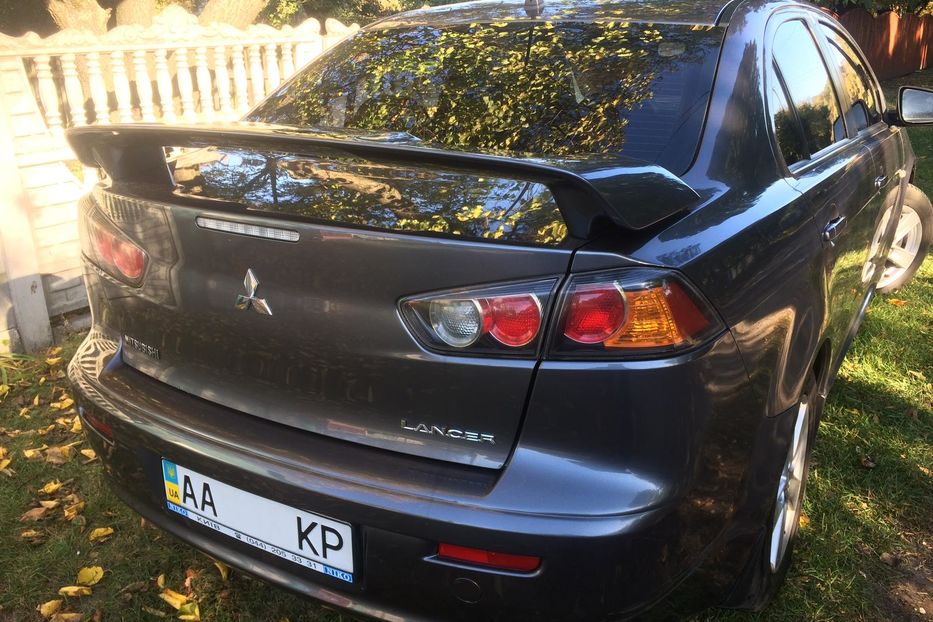 Продам Mitsubishi Lancer X 2009 года в Киеве