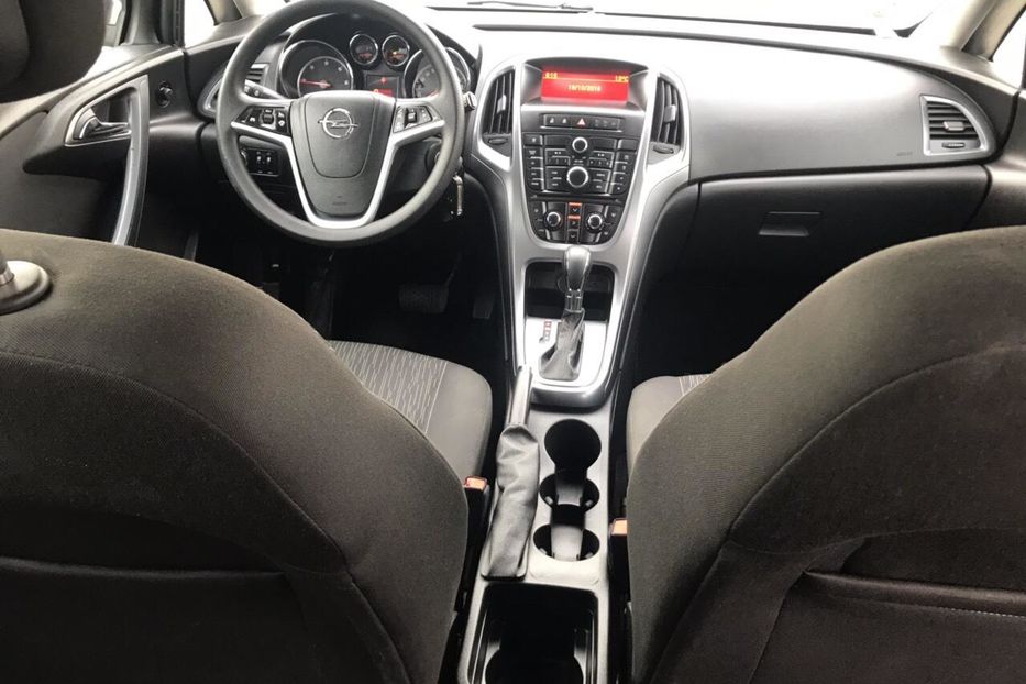 Продам Opel Astra J 2.0 CTDI automatic  2013 года в Львове