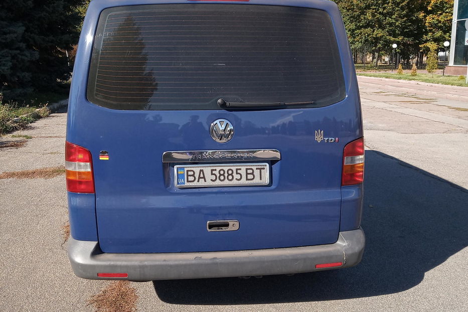Продам Volkswagen T5 (Transporter) пасс. 2003 года в Кропивницком