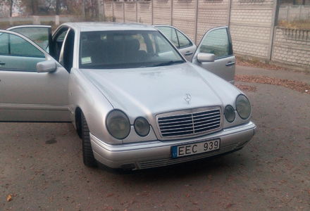 Продам Mercedes-Benz E-Class 1999 года в Хмельницком