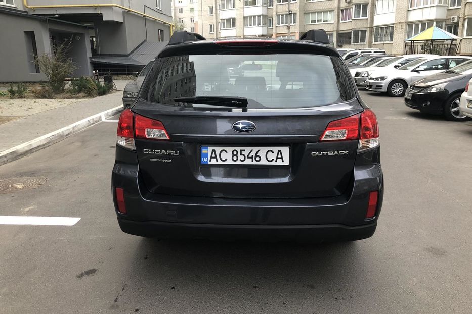 Продам Subaru Outback 2011 года в Луцке