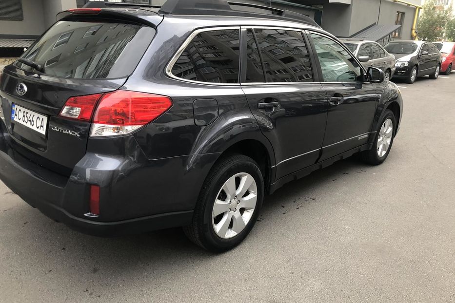 Продам Subaru Outback 2011 года в Луцке