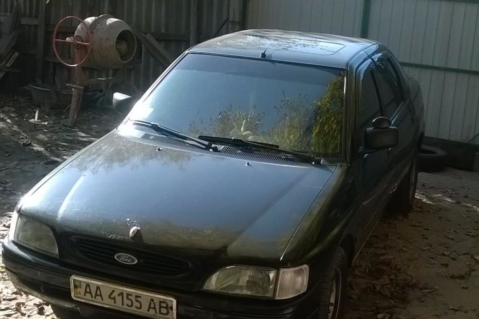 Продам Ford Escort 1994 года в Киеве