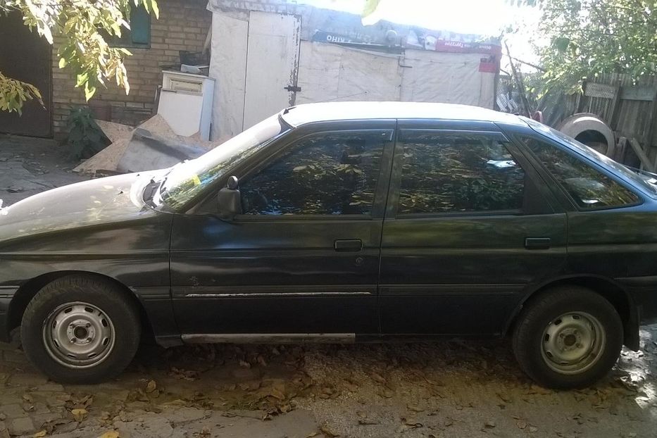 Продам Ford Escort 1994 года в Киеве