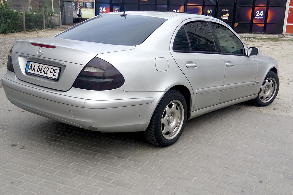 Продам Mercedes-Benz E-Class Classik 2003 года в Киеве