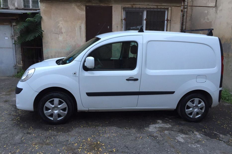 Продам Renault Kangoo пасс. 2012 года в Одессе