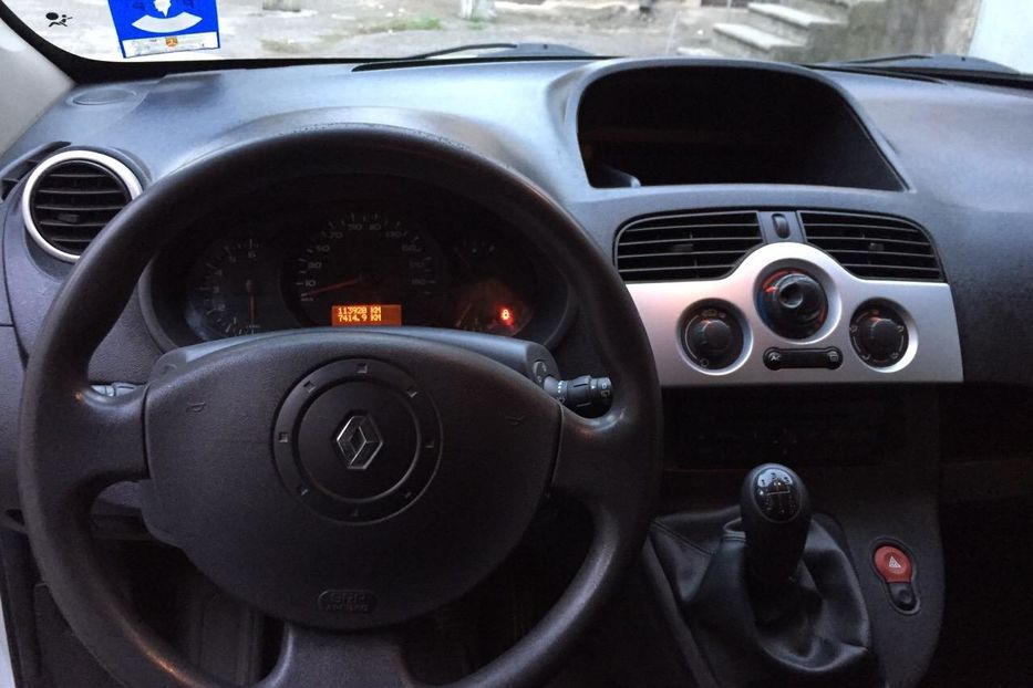 Продам Renault Kangoo пасс. 2012 года в Одессе