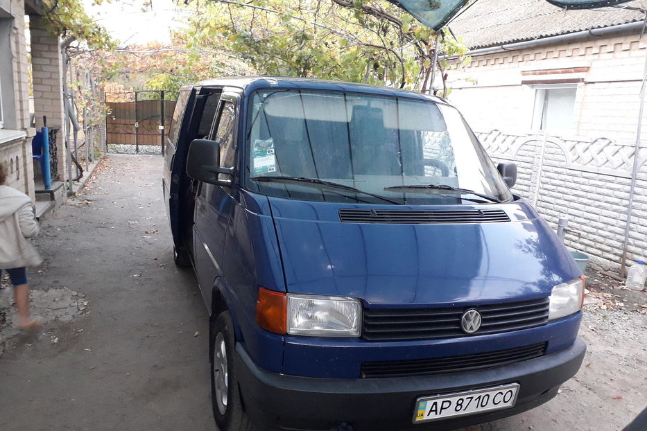 Продам Volkswagen T4 (Transporter) пасс. 1996 года в Запорожье