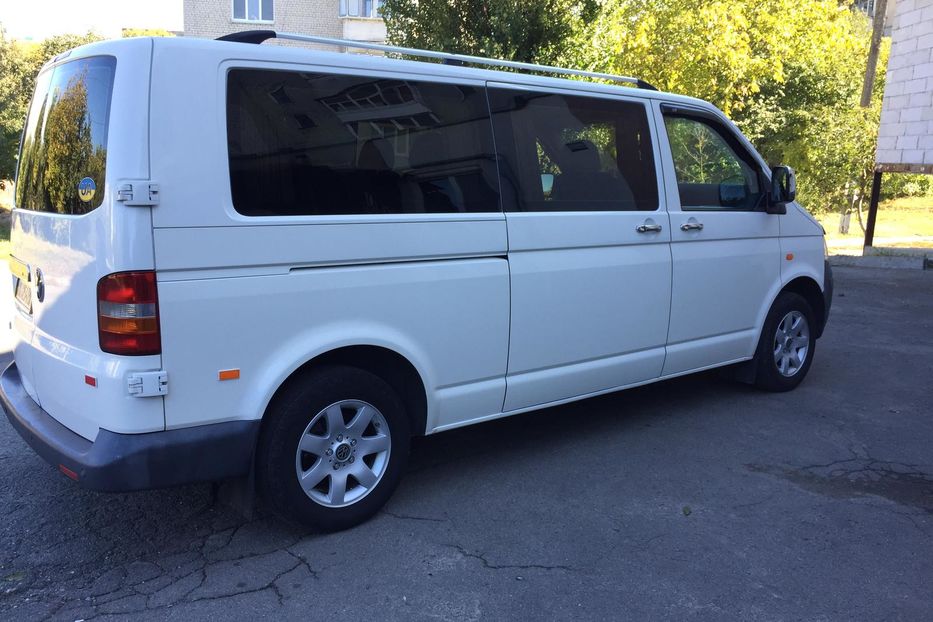 Продам Volkswagen T5 (Transporter) пасс. Лонг 2005 года в Хмельницком