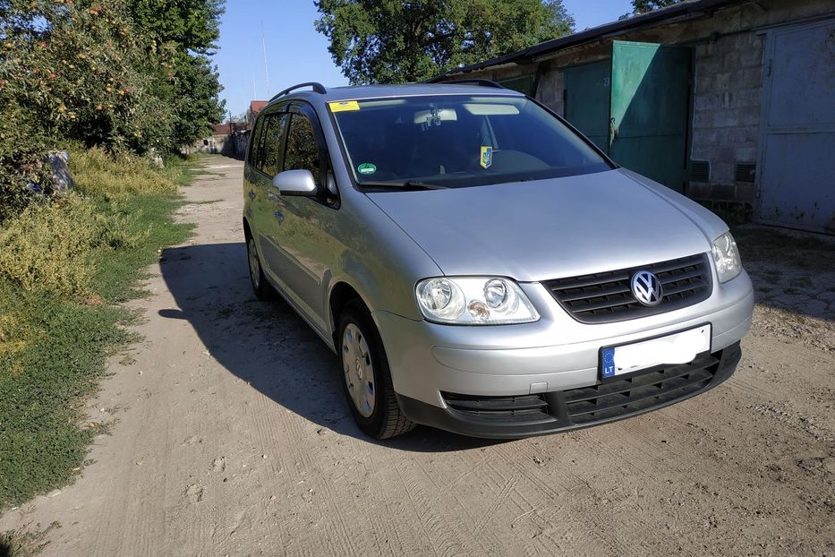 Продам Volkswagen Touran 1.9 D 2006 года в Харькове