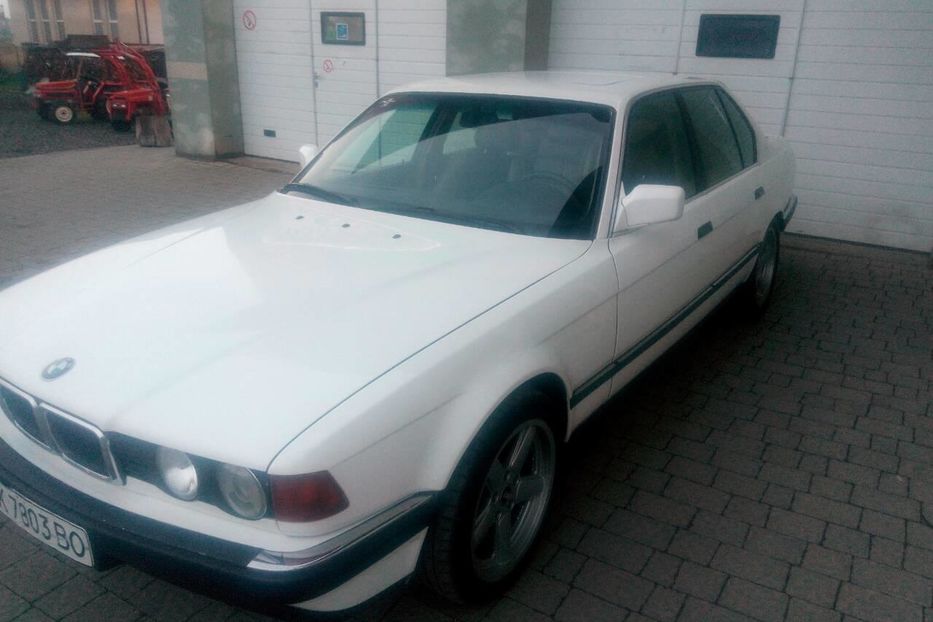 Продам BMW 730 1992 года в Луцке