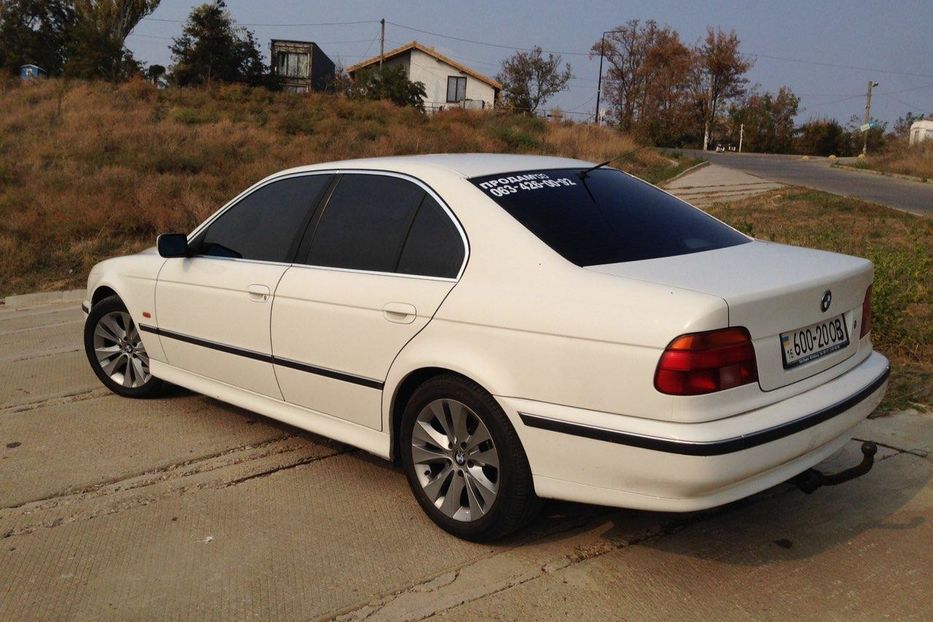 Продам BMW 520 Бензин 2000 года в Одессе