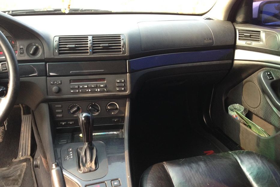 Продам BMW 520 Бензин 2000 года в Одессе