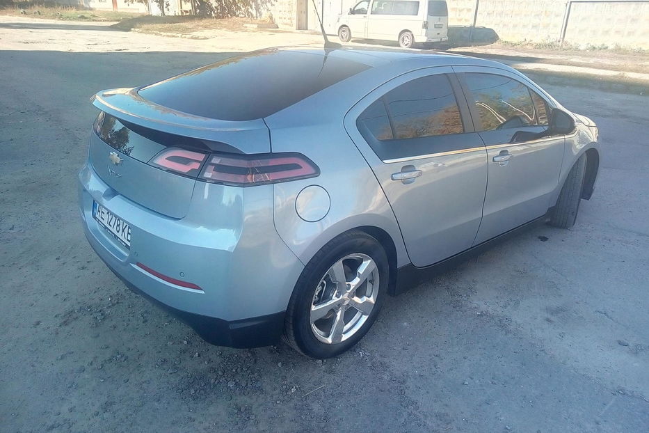 Продам Chevrolet Volt 2013 года в Харькове