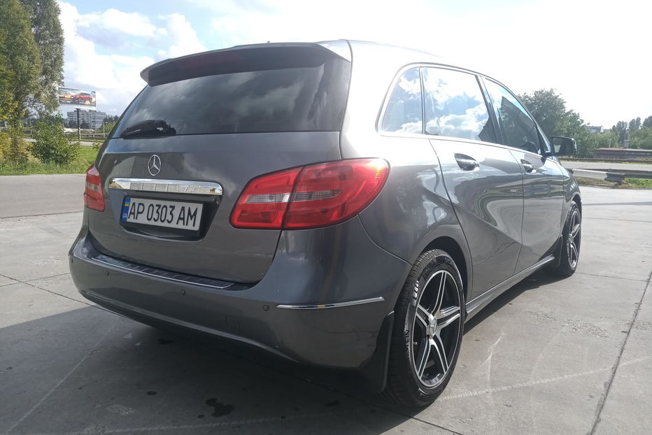 Продам Mercedes-Benz B 180 CDI 2013 года в Запорожье