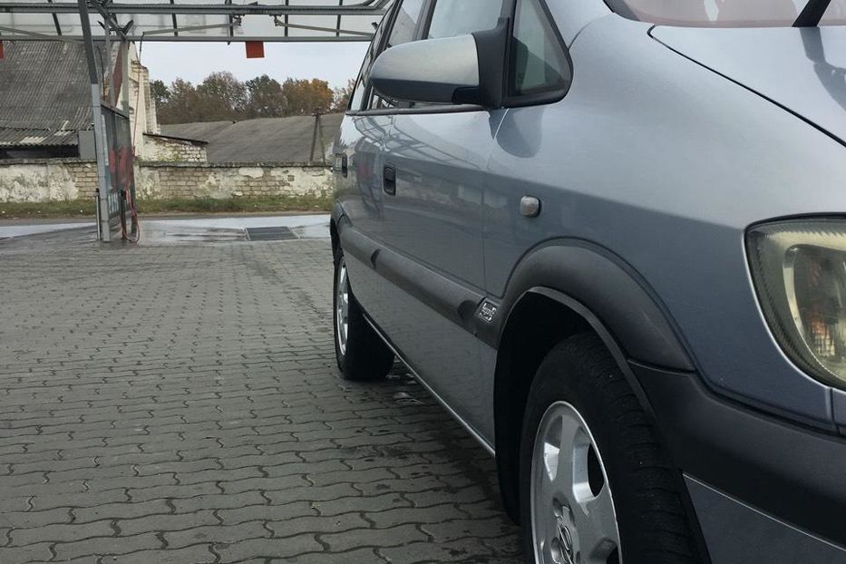 Продам Opel Zafira 2001 года в Черновцах