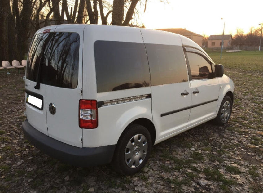 Продам Volkswagen Caddy пасс. 2008 года в Черновцах