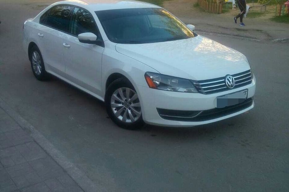 Продам Volkswagen Passat B7 2014 года в г. Лозовая, Харьковская область