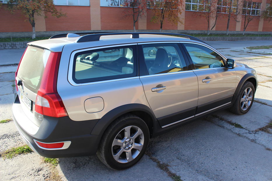 Продам Volvo XC70 2008 года в Киеве