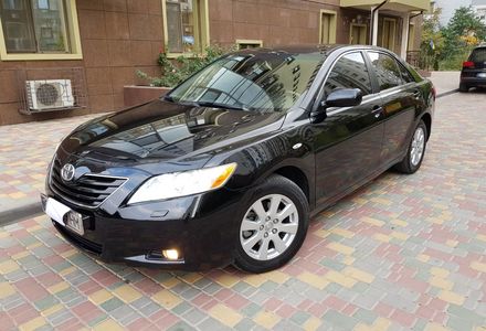 Продам Toyota Camry 2008 года в Одессе