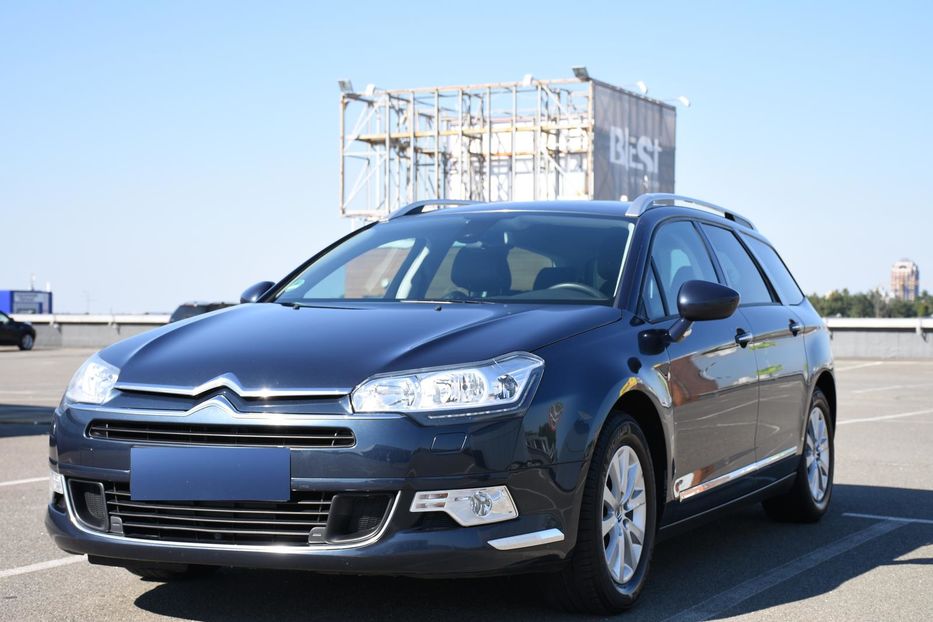 Продам Citroen C5 1.6 e-HDI 112л.с.  2013 года в Киеве