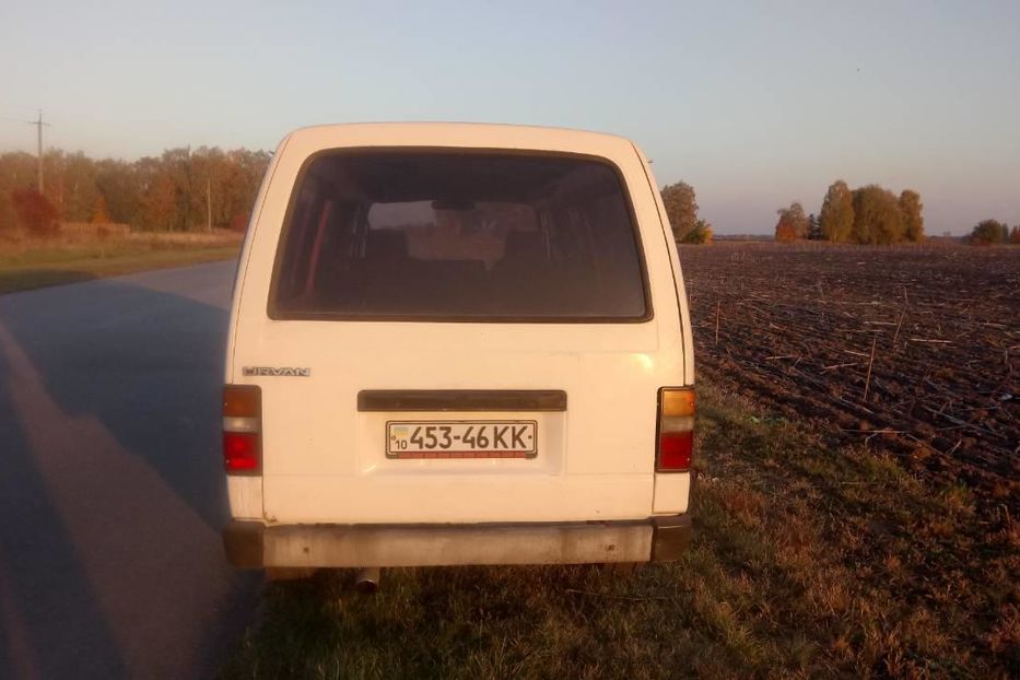 Продам Nissan Urvan 1989 года в г. Яготин, Киевская область