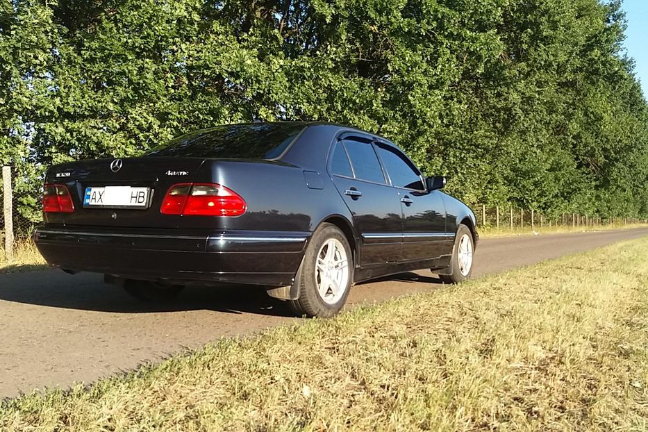 Продам Mercedes-Benz E-Class 2001 года в Харькове