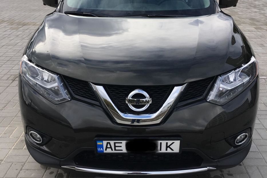 Продам Nissan X-Trail Максимальная 2016 года в Днепре